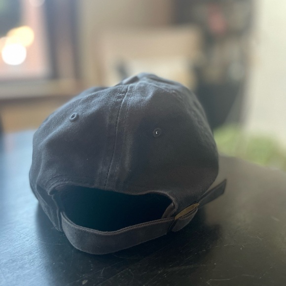 Chicago Cubs Hat - Picture 4 of 4